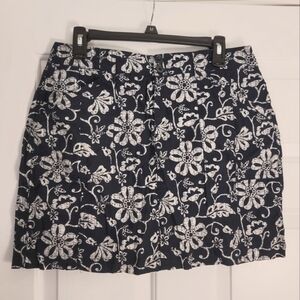 Dress Barn Floral Navy and White short Skirt skort